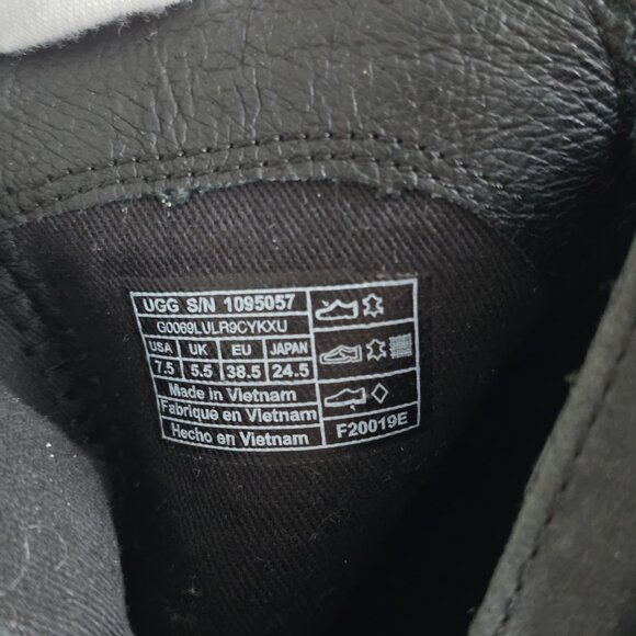 UGG Pixley Boots Womens 7.5 Black Gray Nubuk Ankle Stacked Heel Y2K SN 1095057 - Picture 12 of 15